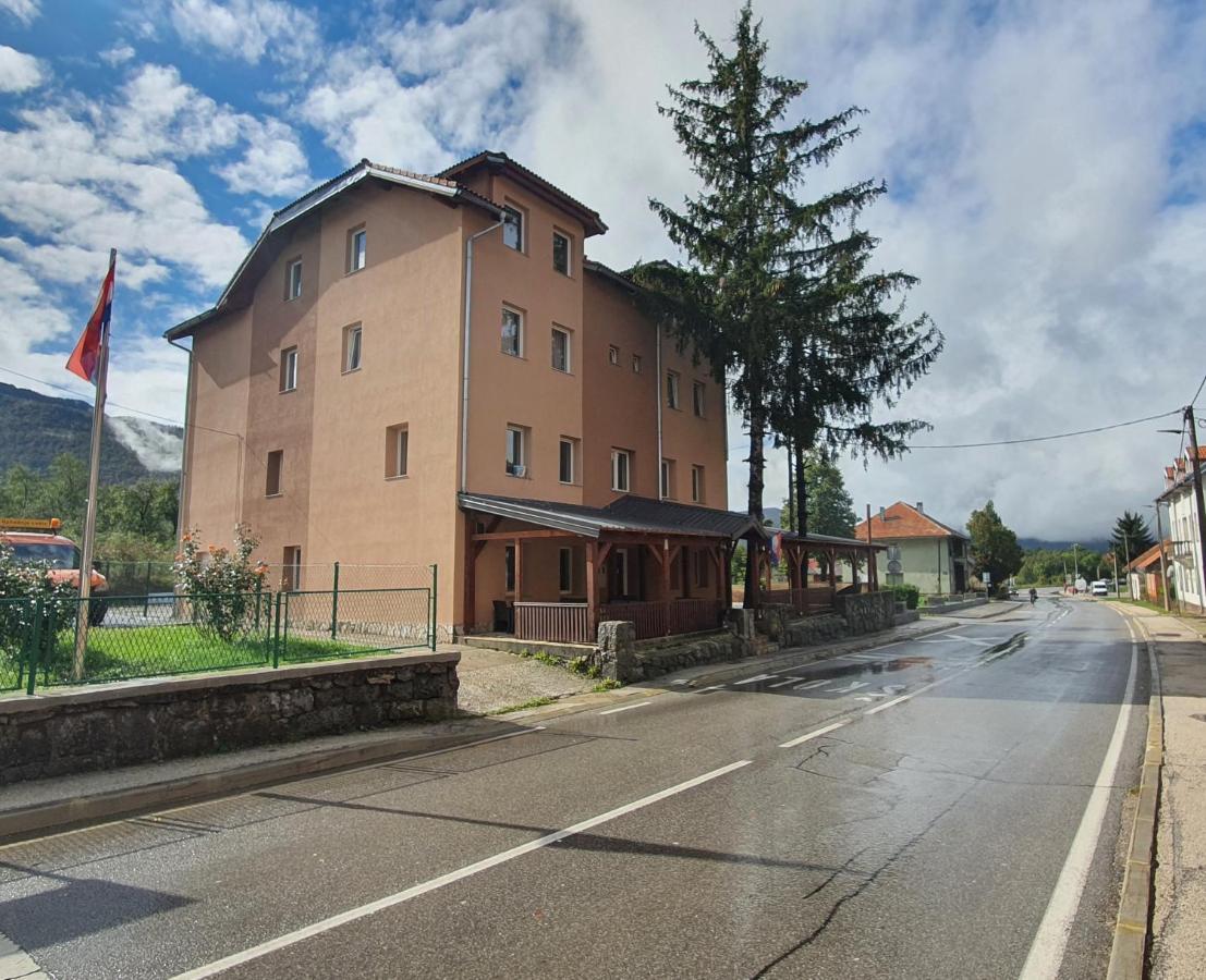 Villa Dijana Грачац Экстерьер фото